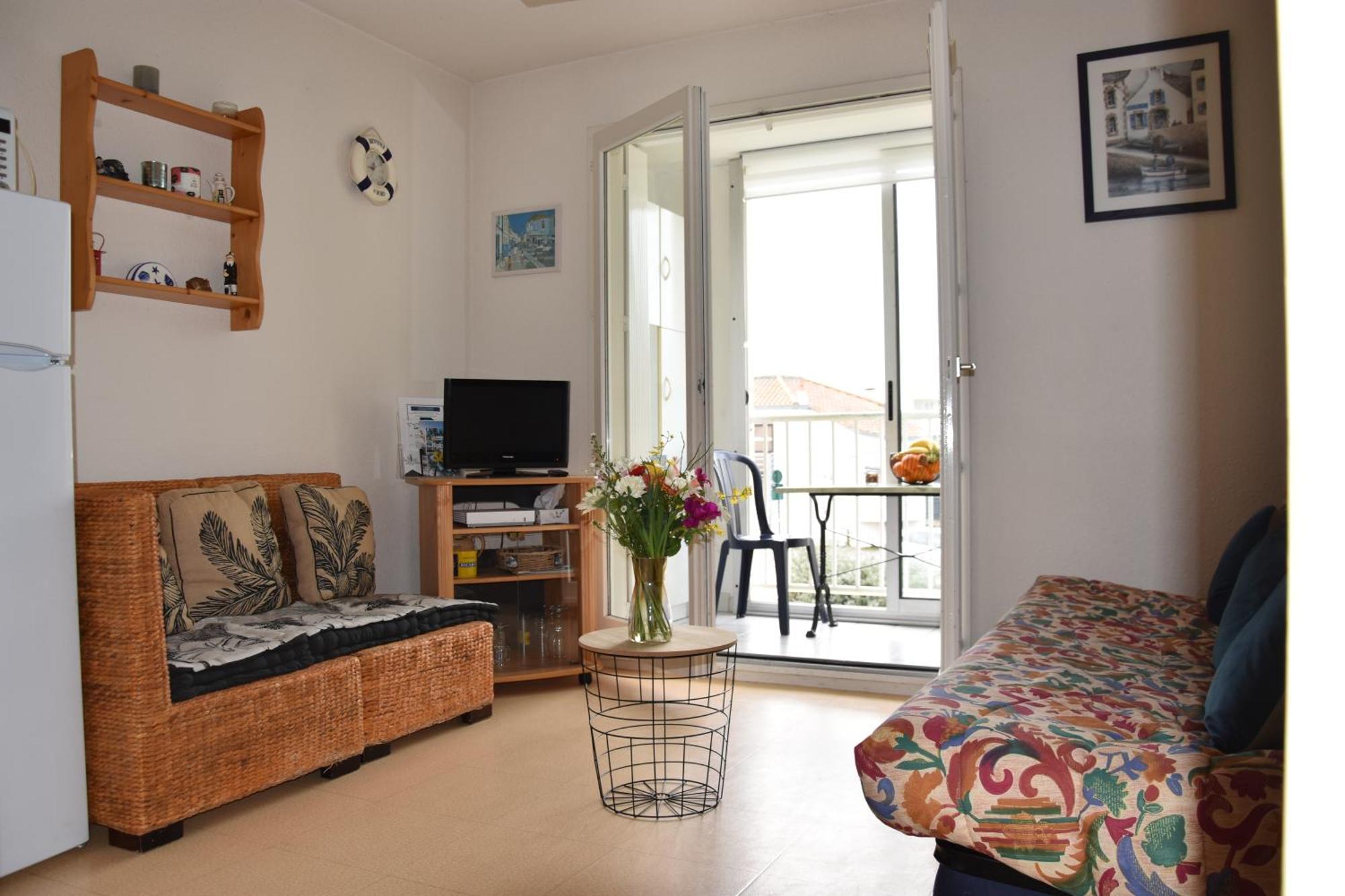 Appartement 1 Chambre, Avec Loggia Et Vue Sur Le Port Olona La Chaume Exteriér fotografie